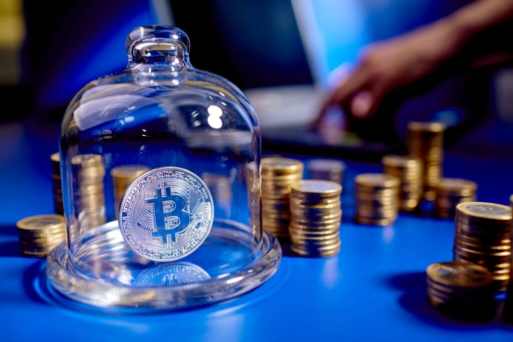 What are the Advantages of Crypto?